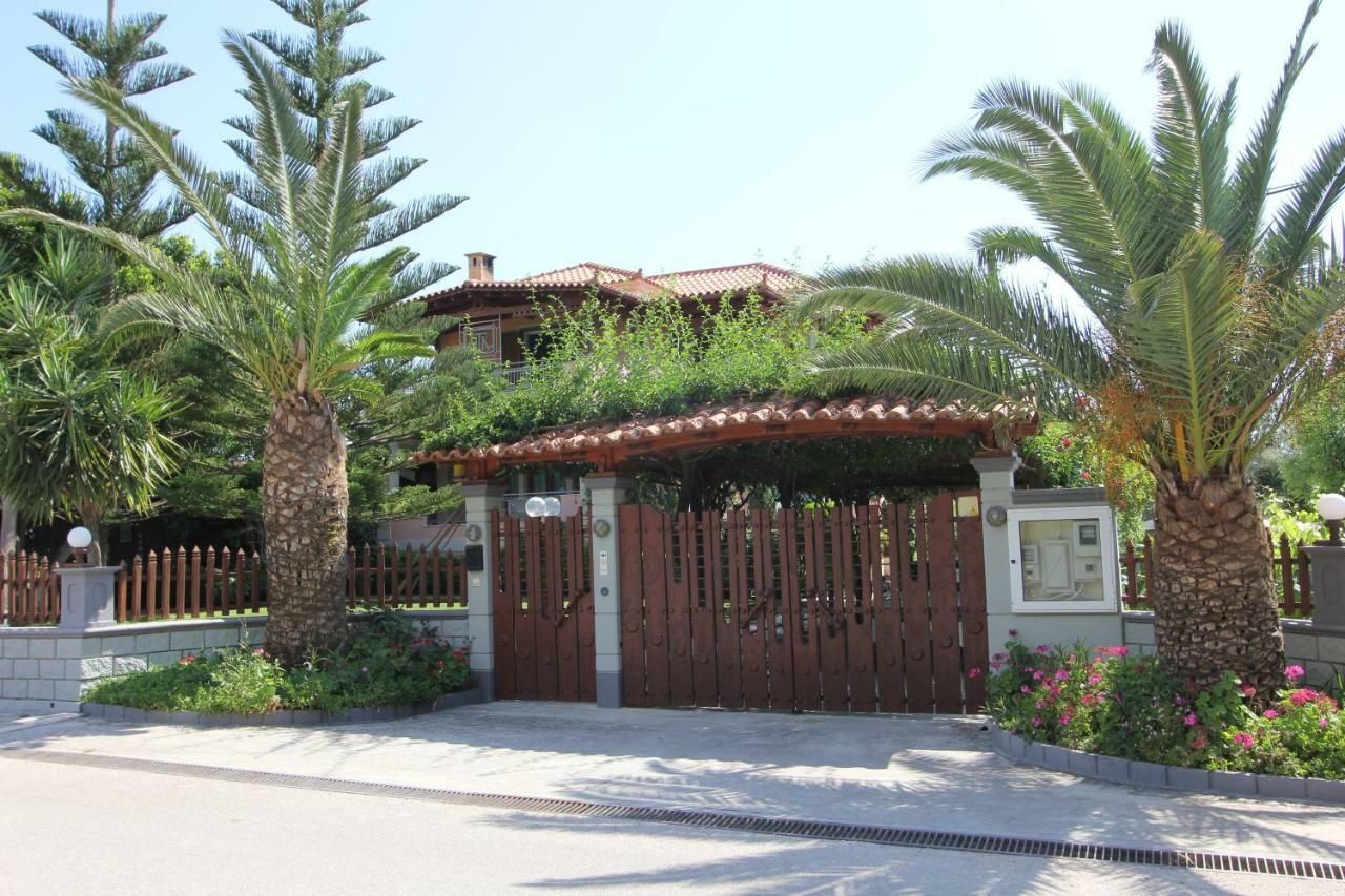 Tosis Apartments Svoronata Exterior foto